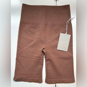 Brand new bike/ yoga/ lounge fitted ribbed high-rise Everlane shorts Size XS/S